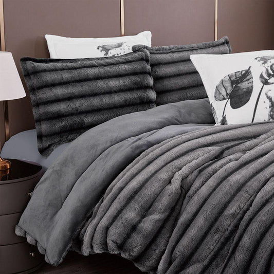 Luxury Winter coverlet fur Set | Rabbit Fur Face | King Size | 5 Pieces | Digital & Mohair Cushions