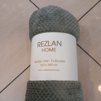 Rolled Blanket | 300 GSM | 160×230 cm | Soft & Lightweight