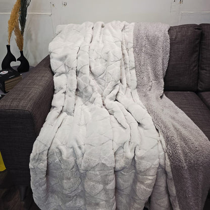 Quilted Rabbit Fur Throw Blanket – Single & Half Size (1 Piece)