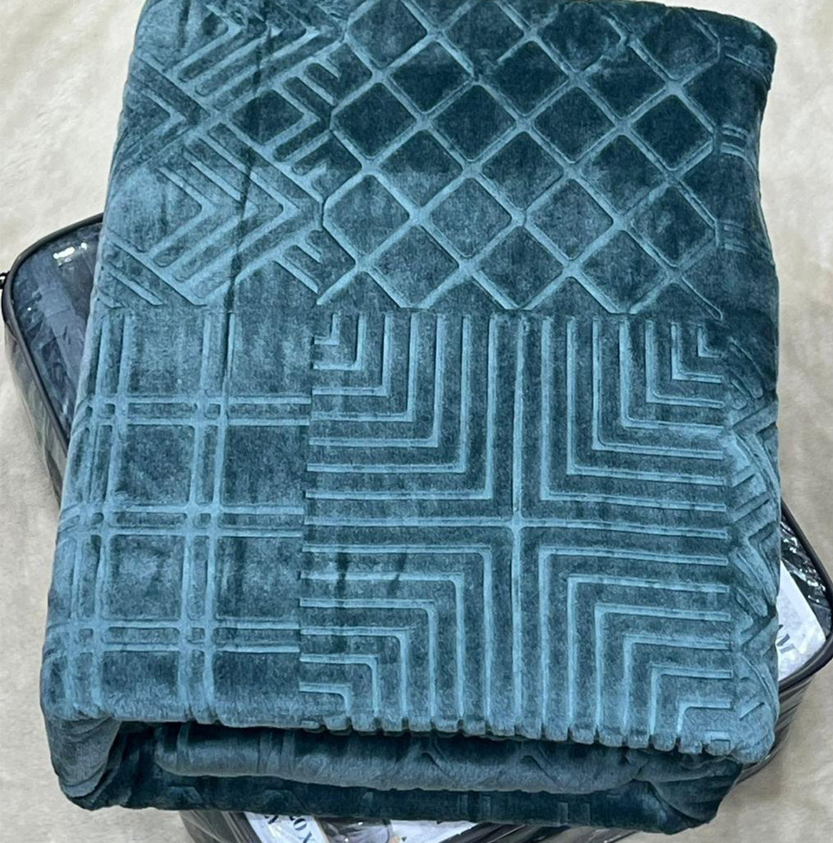 Embossed Winter Mohair Blanket – Single & Half Size (1 Piece)