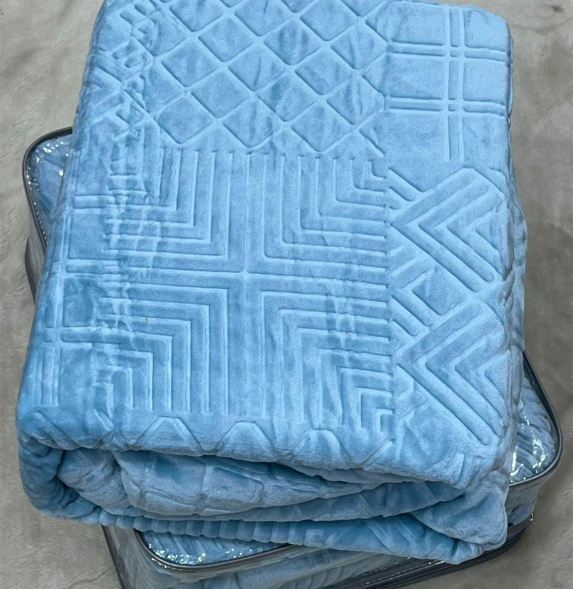Embossed Winter Mohair Blanket – Single & Half Size (1 Piece)