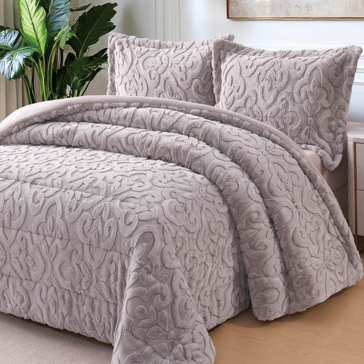 Rabbit Fur Jacquard Coverlet Premium Quality Available in Single Half & king Sizes