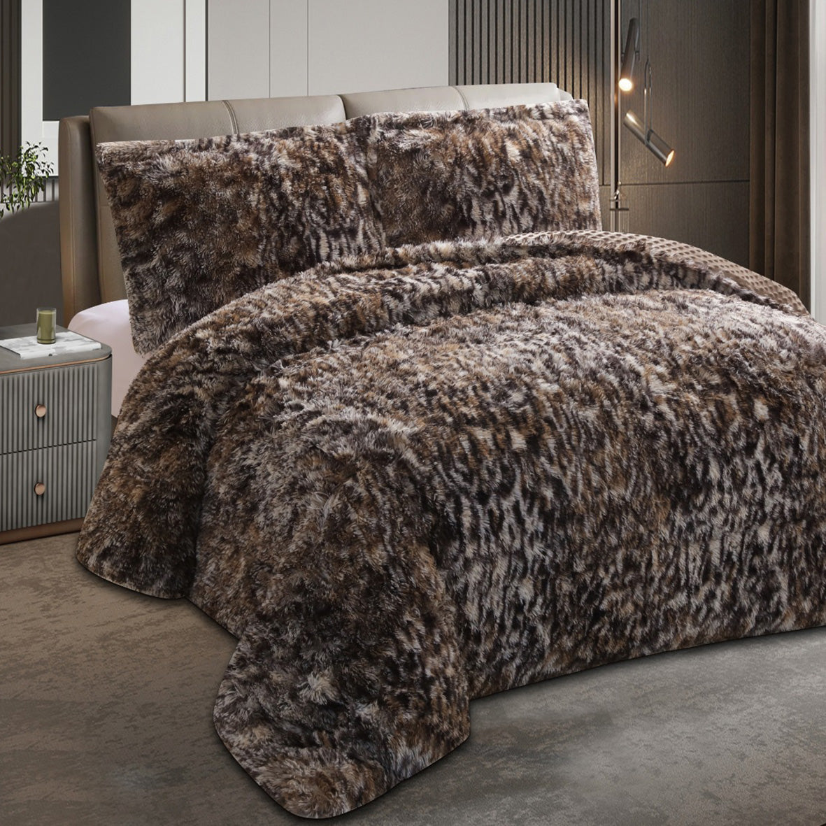 Winter Coverlet Shaggy – Available in Two Sizes