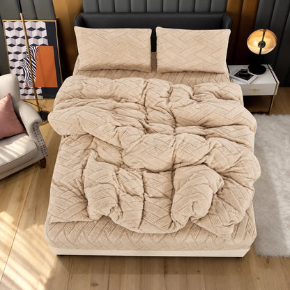 Angela Mohair Bed Set in Cream – Golden House