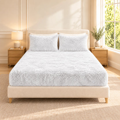 Golden House Fluffy Winter Fitted Sheet Set in White